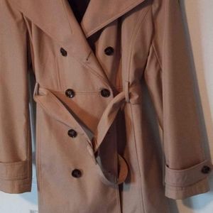 Calvin Klein lined women's raincoat